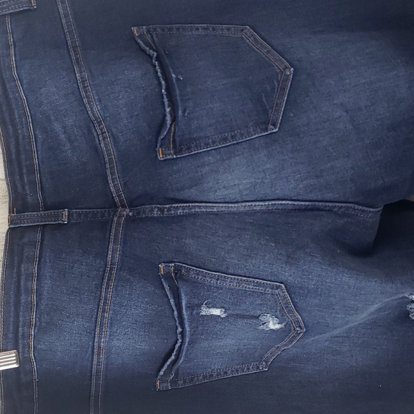 The M.A.P Most Attractive People dark denim distressed jean Size 3XL NWT - Picture 7 of 10